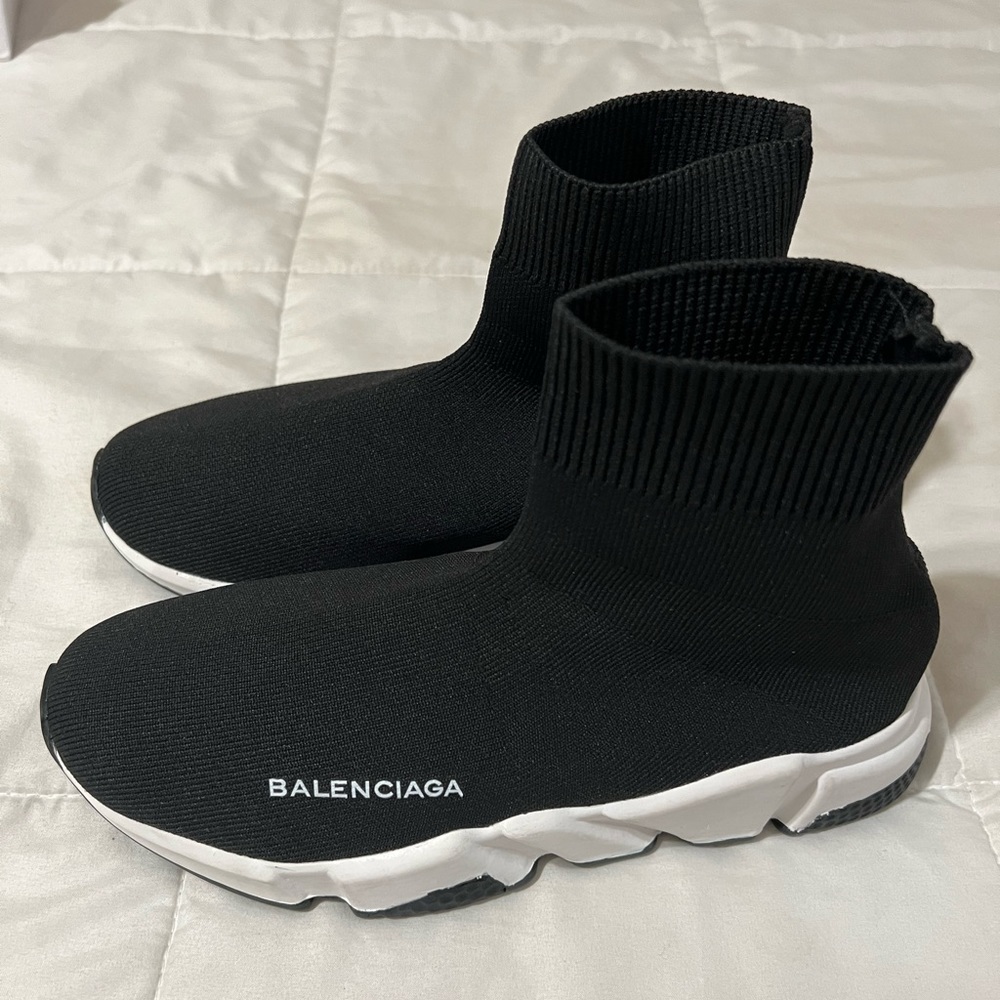 Balenciaga Mens 10
